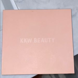 KKW Beauty Contour Palette
